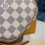 Louis Vuitton Damier Azur Boite Chapeau Souple PM N40333 - Image 7