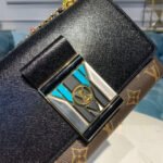 Louis Vuitton Pochette LV Thelma M44916 - Image 4
