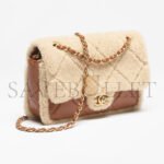 CHANEL SHEARLING LAMBSKIN & GOLD-TONE METAL FLAP BAG AS5149 (23.5*16*7.5cm) - Image 3