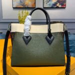 Louis Vuitton On My Side M55302 - Image 5