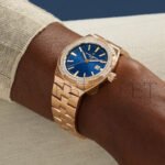 VACHERON CONSTANTIN OVERSEAS SELF-WINDING 35 MM PINK GOLD WATCH 4605V/200R-B978 - Image 3