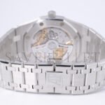 AUDEMARS PIGUET ROYAL OAK 'JUMBO' EXTRA-THIN WATCH 15202PT.OO.1240PT.01 - Image 2
