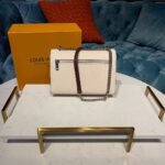 Louis Vuitton Mylockme BB M51418 M53583 M52777 - Image 4