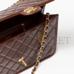 CHANEL SHINY CRUMPLED CALFSKIN & GOLD-TONE METAL LARGE FLAP BAG AS5145 (28*20*7cm) - Image 3