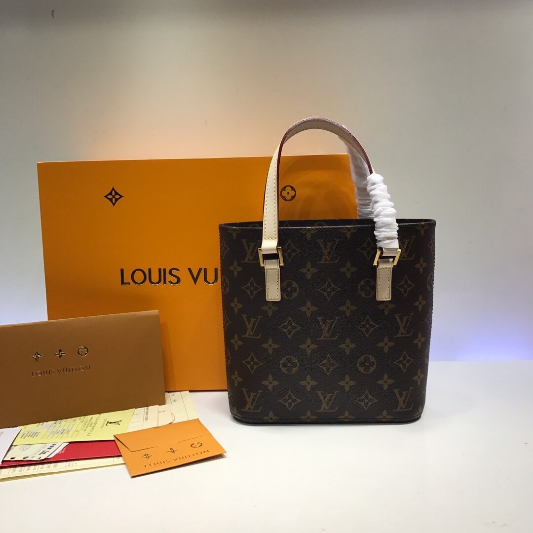 1f90093192ed0d2cfa808617e410069c85de422c Louis Vuitton Monogram Canvas Vavin PM M51172 - Image 1