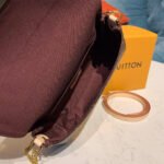 Louis Vuitton Monogram Canvas Favorite PM M40717 - Image 10