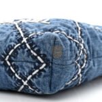 CHANEL STITCHED DENIM QUILTED MINI CHANEL 22 BLUE (19*18*6cm) - Image 6