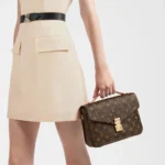 Louis Vuitton Pochette Metis M44875 - Image 2