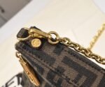 Women’s Fashion Classic Crossbody Bag - Image 3