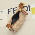 Ladies classic fashion armpit bag - Image 2