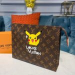 Louis Vuitton Pikachu Pochette Voyage M47542 - Image 4