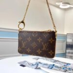 Louis Vuitton Monogram Pochette Milla PM M60095 - Image 4