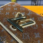 Louis Vuitton Twist MM with Gold Sequins M50282 - Image 5