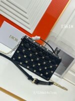 Ladies Fashion Butterfly Bracelet Bag - Image 6