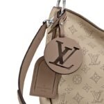 Louis Vuitton M56084 Beaubourg Hobo MM Poche felli - Image 2