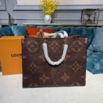 Louis Vuitton Onthego GM M44576 - Image 2