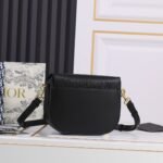 New women’s fashionable white crossbody handbag - Image 8