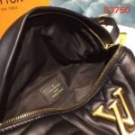 Louis Vuitton New Wave Leather Bumbag M53750 - Image 6