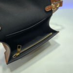 Louis Vuitton Bumbag Dauphine M44586 - Image 9