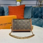 Louis Vuitton Monogram Canvas Dauphine Chain Wallet M68746 - Image 4