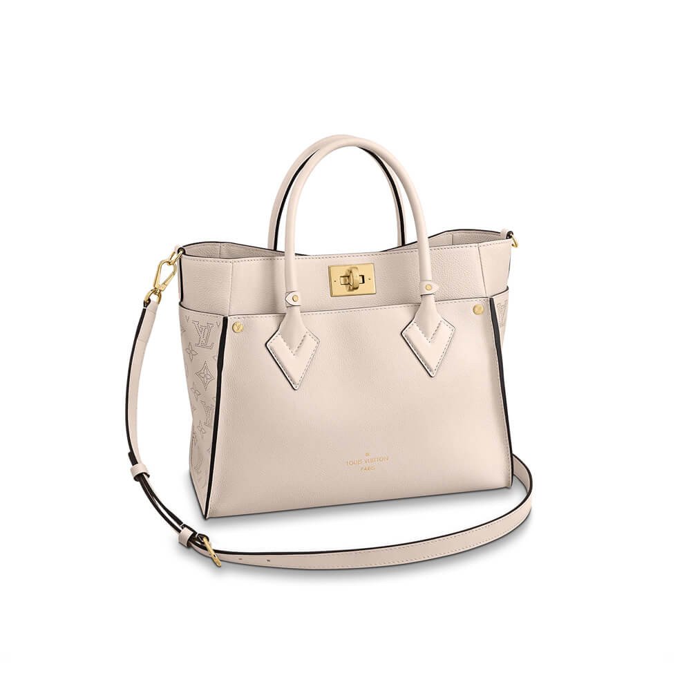 4a5a72ece3986b627c76bb9f16e715c10cb99dca Louis Vuitton On My Side Bag M55802 Beige - Image 1