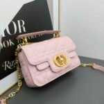 Ladies versatile fashionable hand chain bag - Image 8