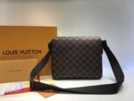 Louis Vuitton Damier Ebene Canvas District PM N41212 - Image 2