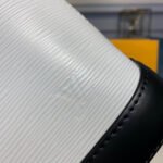 Louis Vuitton Epi Leather Alma BB M55585 - Image 6