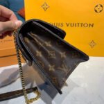 Louis Vuitton Monogram Vernis LV Wynwood M90445 - Image 12