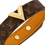 LOUIS VUITTON ESSENTIAL V BRACELET M6042F - Image 4