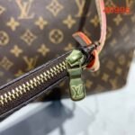 Louis Vuitton Monogram Canvas Neverfull MM M40995 - Image 8