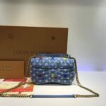 Louis Vuitton New Wave Chain Bag MM M53692 - Image 7