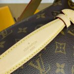 Louis Vuitton Monogram Canvas Bumbag M43644 - Image 8