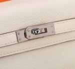 Hermès Kelly Togo Calf Sliver hardware Milkshake white size: 25Cm/ 28Cm - Image 2