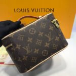Louis Vuitton Monogram Canvas Nice Cosmetic Mini M44495 - Image 5