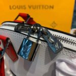 Louis Vuitton Epi Leather Alma BB M55585 - Image 9