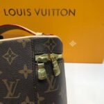 Louis Vuitton Monogram Canvas Nice Cosmetic Mini M44495 - Image 6
