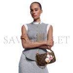 LOUIS VUITTON MURAKAMI LV X TM POCHETTE ACCESSOIRES (22*13*4cm) - Image 2