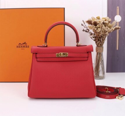 Hermès Kelly Togo Calf Gold hardware Red size: 25Cm/ 28Cm