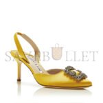 MANOLO BLAHNIK HANGISLI YELLOW SATIN JEWEL BUCKLE SLINGBACK PUMPS 419-0473-0013 - Image 2