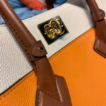 Louis Vuitton On My Side M56077 - Image 8