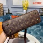 Louis Vuitton Monogram Canvas Cluny BB M43982 - Image 7