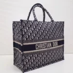 Blue bias canvas tote bag - Image 2