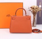 Hermès Kelly Togo Calf Sliver hardware Orange size: 25Cm/ 28Cm - Image 3