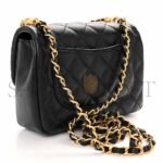 CHANEL SHINY LAMBSKIN QUILTED PEARL TWIST MINI SQUARE FLAP BLACK AS4385 (17*12.5*5cm) - Image 3