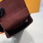 Louis Vuitton Monogram Canvas Box Phone Case M68523 - Image 8