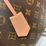 Louis Vuitton Monogram Canvas Montaigne MM M44672 - Image 7