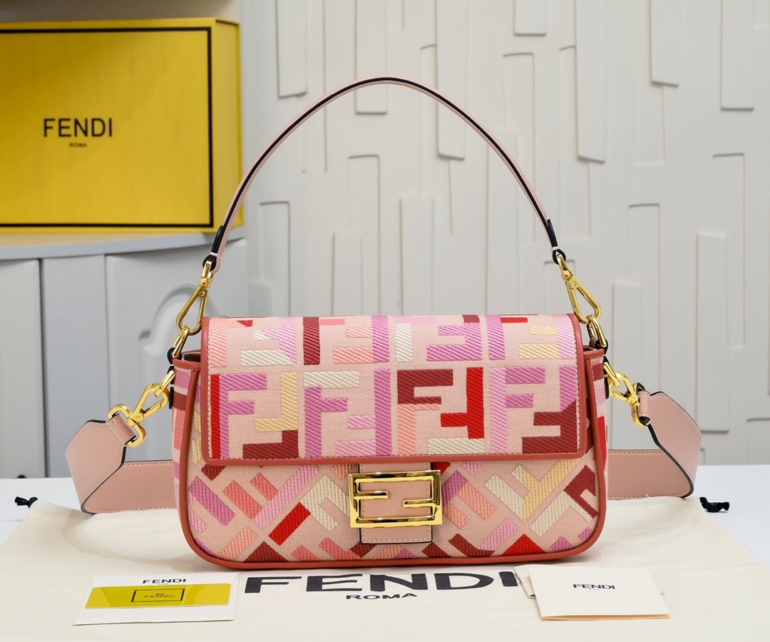 9a7a402e7fae4dea3627f2c3a937451470d7f389 Women’s Fashion Classic Crossbody Bag - Image 1