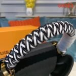 Louis Vuitton Taurillon Leather Capucines PM M55083 - Image 7