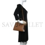 HERM�S MASTER KELLY 25 OSTRICH LEATHER VELVET GREEN AND ROYAL BLUE BRUSHED GOLD BUCKLE (25*17*7cm) - Image 2